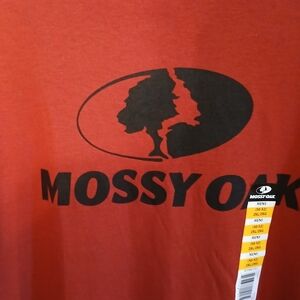 Mossy Oak Red T-Shirt  Size 2x  New